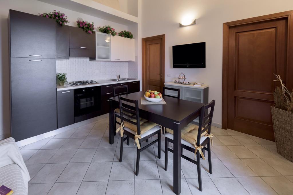 Residenza Piccolo Eden Apartment Bosa Marina Exterior photo